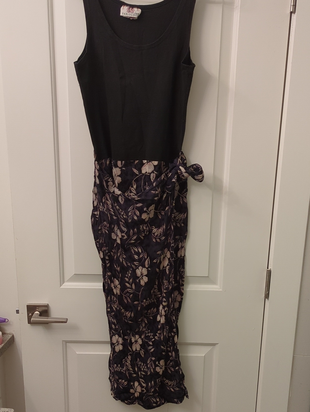 Black and Navy Floral Sleeveless Maxi Dress by